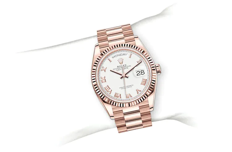 Day-Date M128235-0052 - caratteristiche | L'Angolo delle Ore
