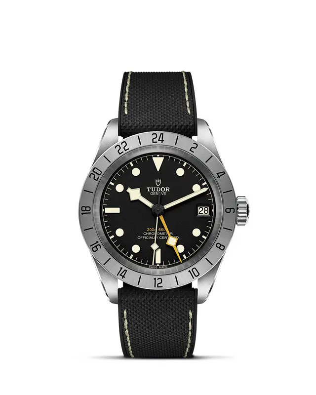 TUDOR Black Bay Pro - Rivenditore autorizzato a Novara