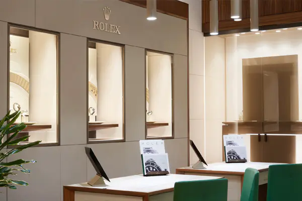 Contatta L'Angolo delle Ore, rivenditore Autorizzato Rolex a Novara