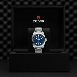M79540-0004_09_presentation_box