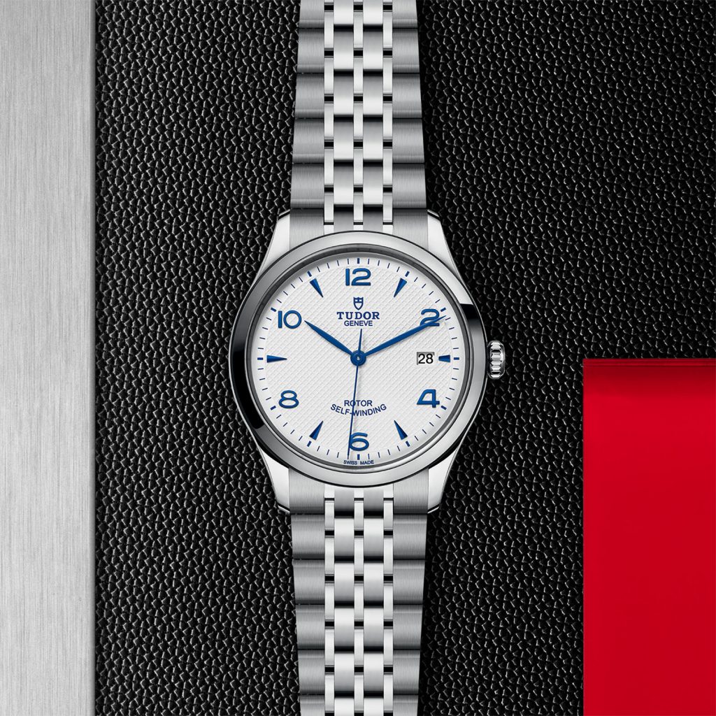 M91550-0005_07_in_store_flat