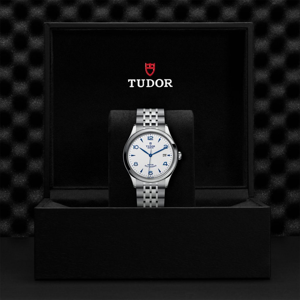 M91550-0005_09_presentation_box